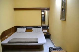 Нью-Дели: Yes Please Guest House