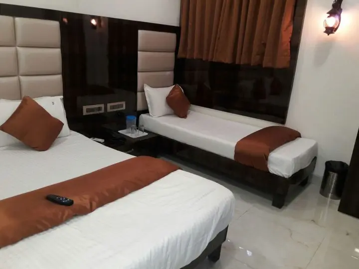 Мумбаи: Hotel Karishma