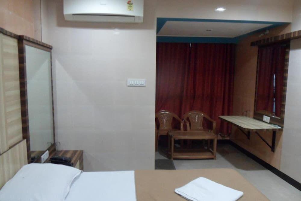 Hotel Parth — фото 5