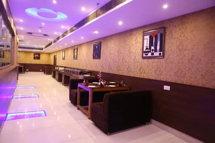 Дехрадун: The Pearl Grand Hotel