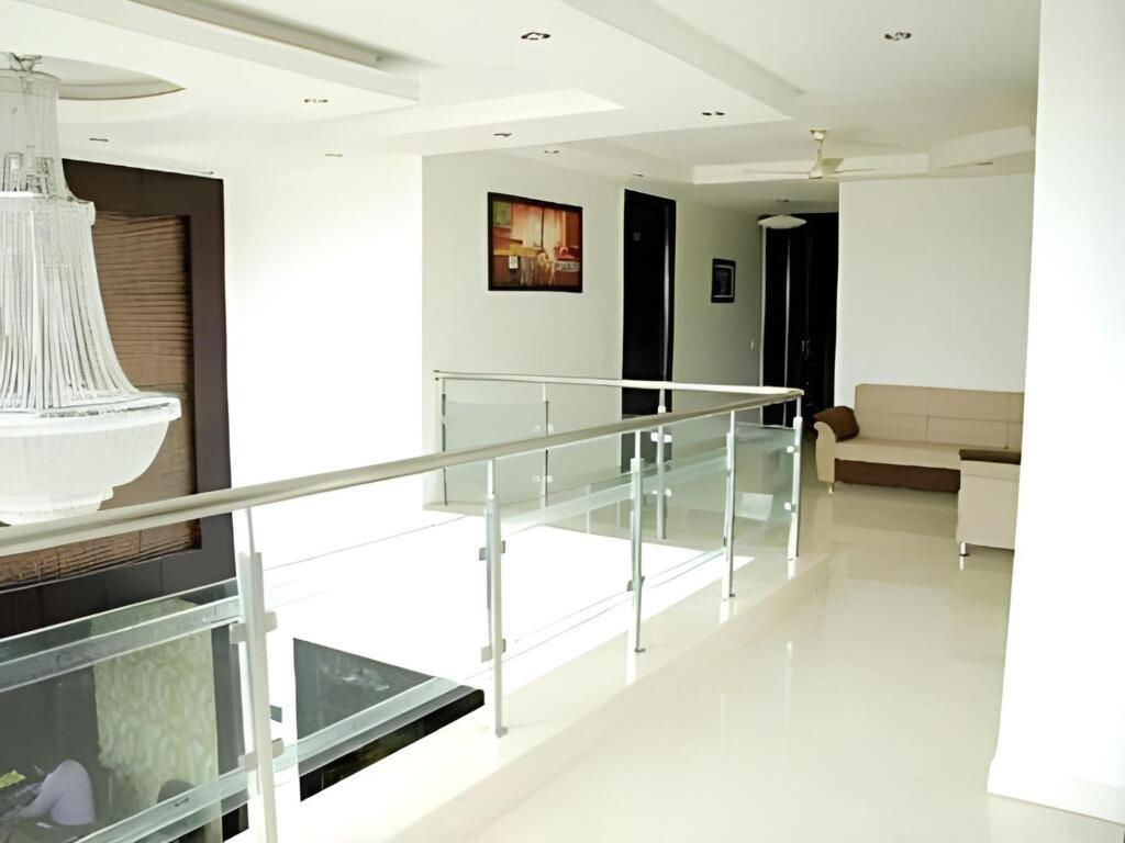 Крепость Ramnagar: Hotel Anand Castle