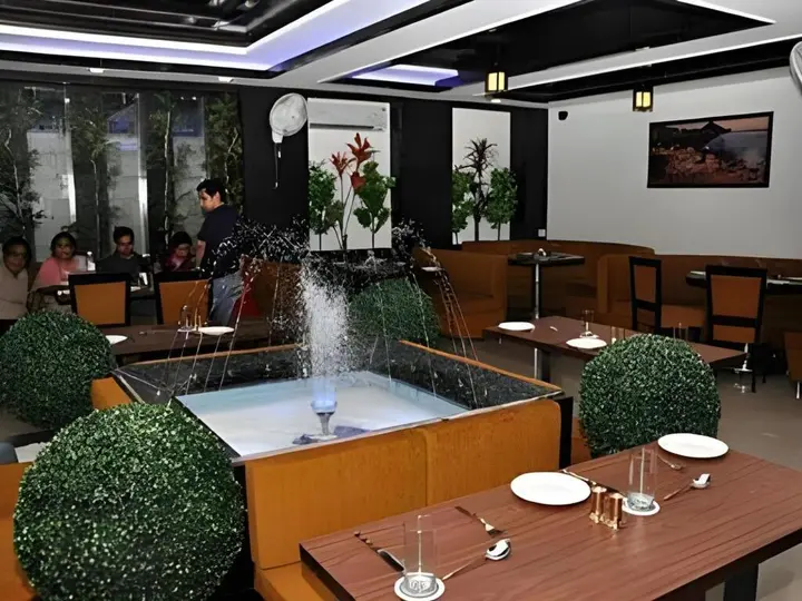 Крепость Ramnagar: Hotel Anand Castle