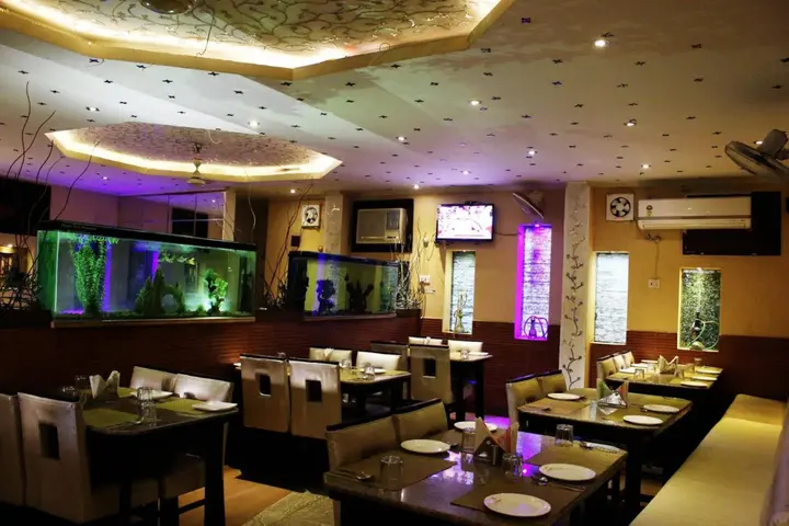 Алвар: Hotel Aashyana