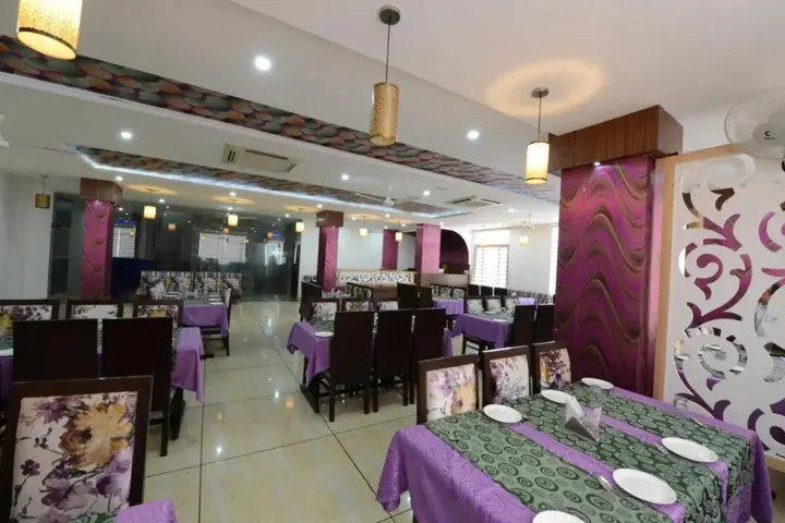 Биканер: Hotel Heeralal