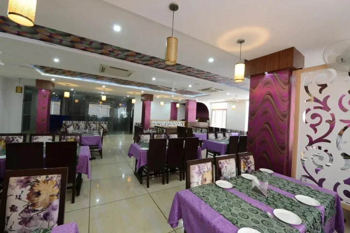 Биканер: Hotel Heeralal