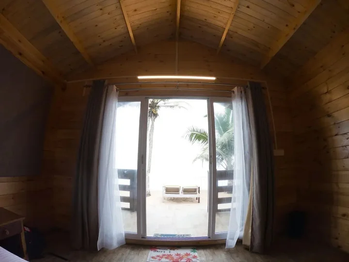 Анджуна: Vista Praia Beachfront Cottages
