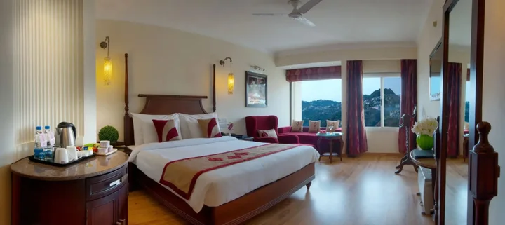 Массури: Royal Orchid Fort Resort