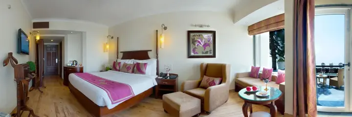 Массури: Royal Orchid Fort Resort
