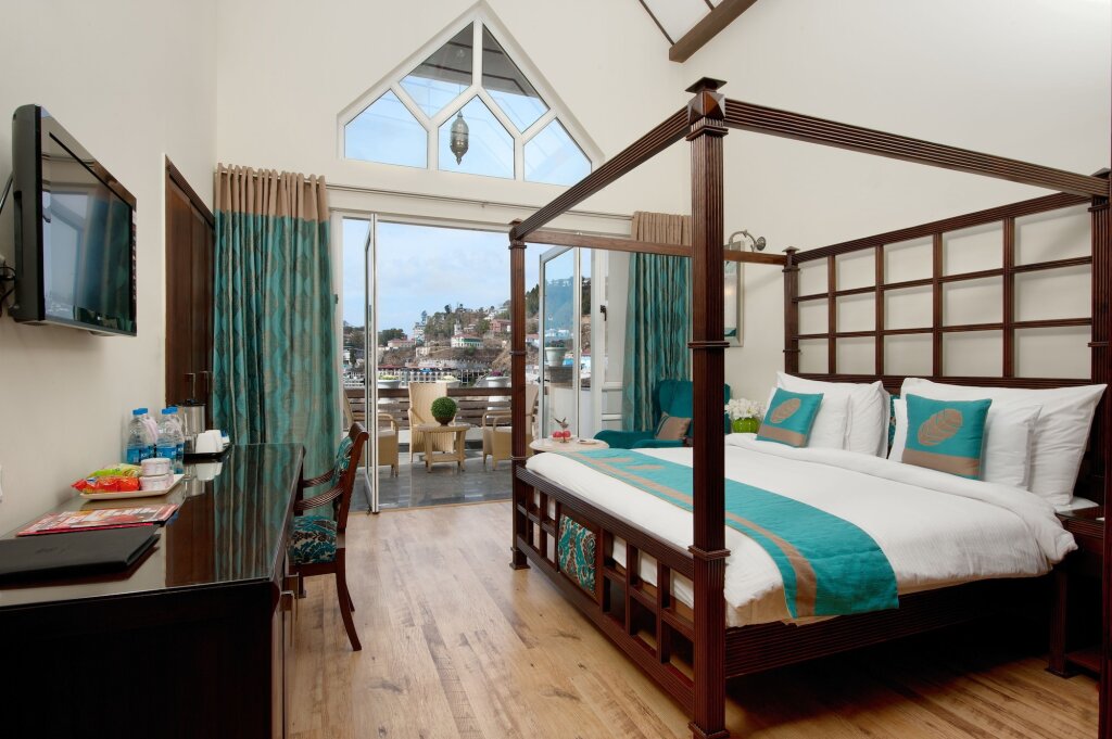 Массури: Royal Orchid Fort Resort