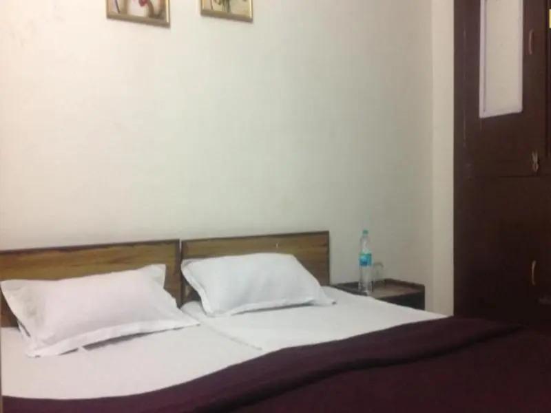 Агра: Agra Paying Guest House