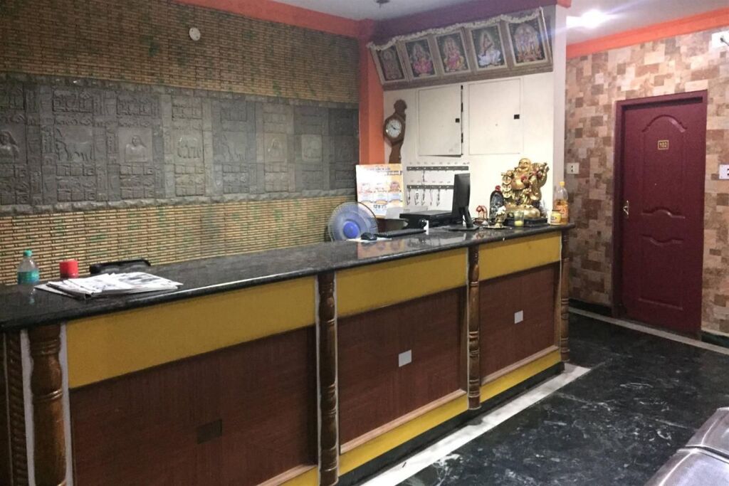 Ченнаи: DM Travellers INN