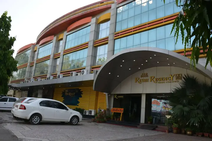 Бедагхат: Hotel Rishi Regency