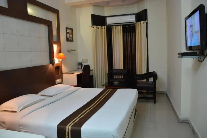 Бедагхат: Hotel Rishi Regency