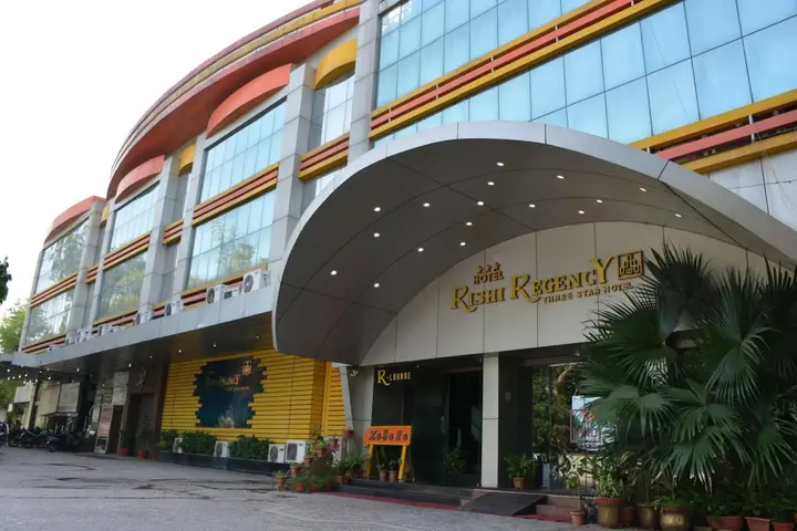Бедагхат: Hotel Rishi Regency