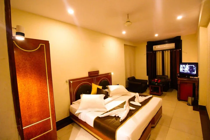 Бедагхат: Hotel Rishi Regency