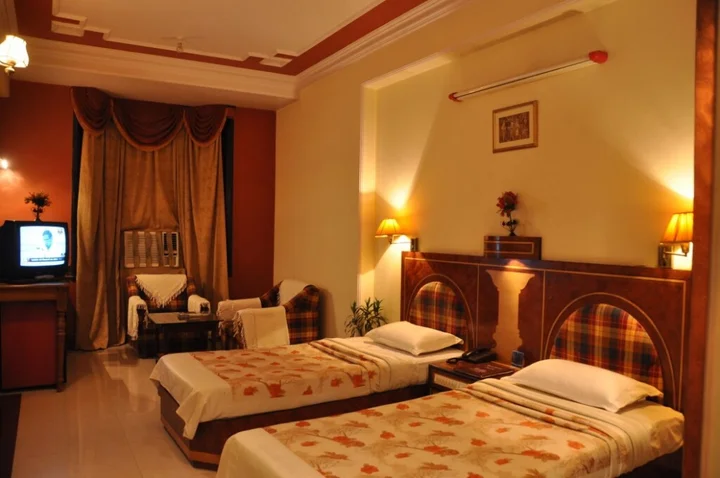 Бедагхат: Hotel Rishi Regency