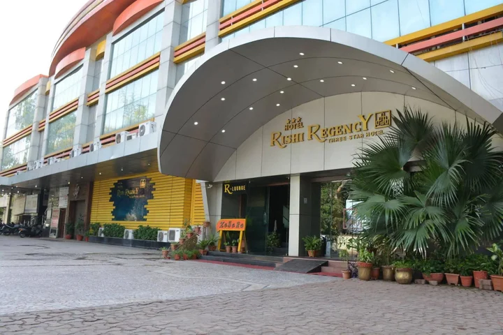 Бедагхат: Hotel Rishi Regency
