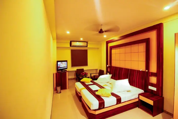 Бедагхат: Hotel Rishi Regency