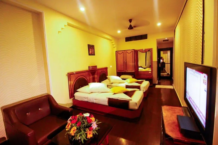 Бедагхат: Hotel Rishi Regency