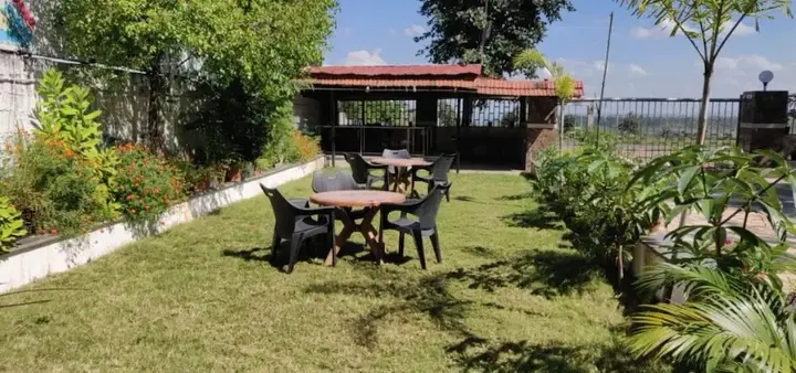Аурангабад: Etranger Resorts