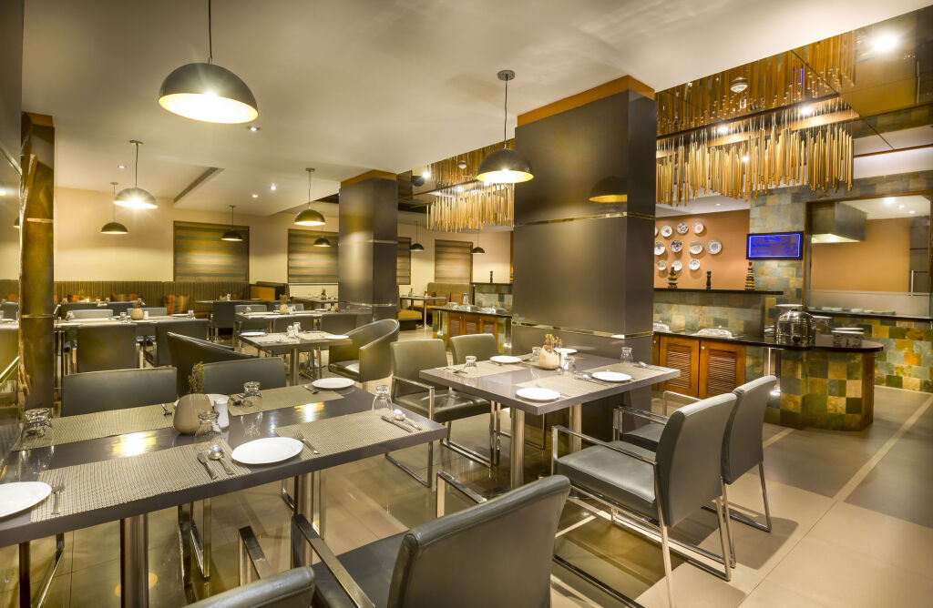 Веллор: Regency Sameera Vellore by GRT Hotels