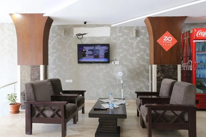 Шамшабад: Hotel VJR Residency