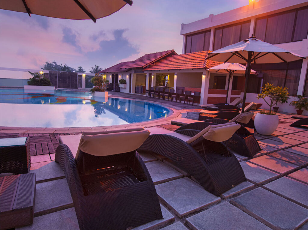Пудучерри: Sunway Manor