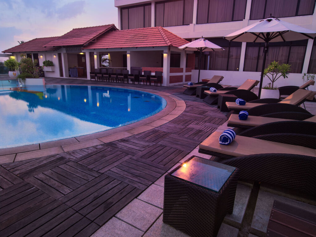 Пудучерри: Sunway Manor
