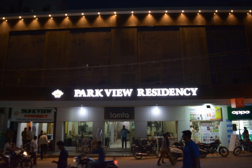Бхудж: Parkview Residency