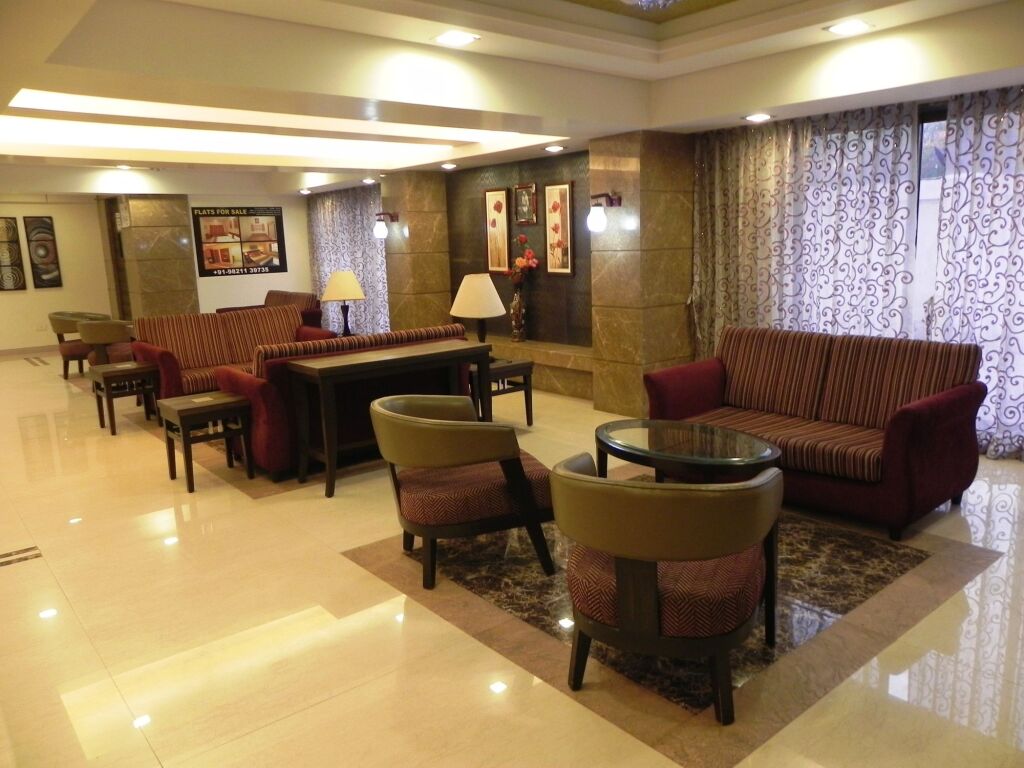 Ширди: Hotel Reeva Regency