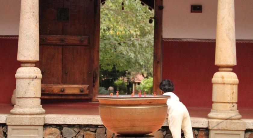 Раманагара: Angana The Courtyard