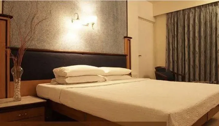 Пуна: The President Hotel