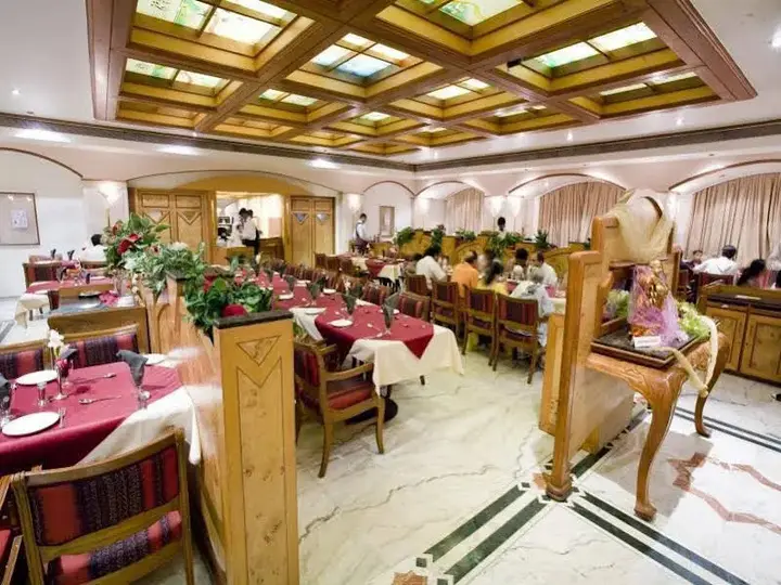 Пуна: The President Hotel