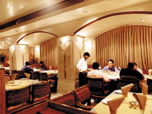 Пуна: The President Hotel