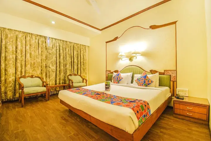Пуна: The President Hotel