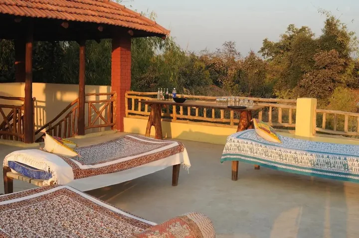 Панпата: WelcomHeritage Bandhavgarh Jungle Lodge