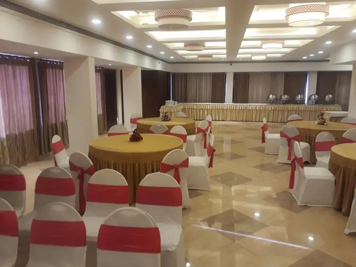 Пуна: Hotel Utsav Deluxe