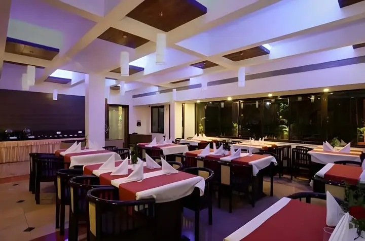Пуна: Hotel Utsav Deluxe