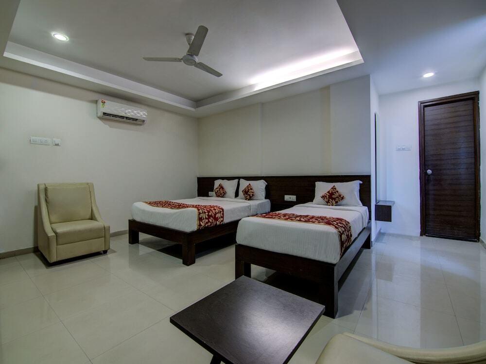 Хидерабад: OYO 15108 Hotel Galaxy Inn