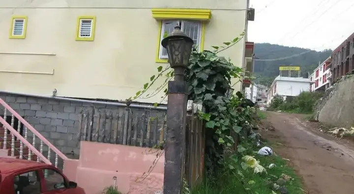 Ути: Divvaesh Residency
