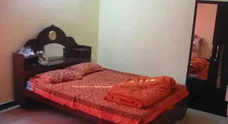 Ути: Divvaesh Residency