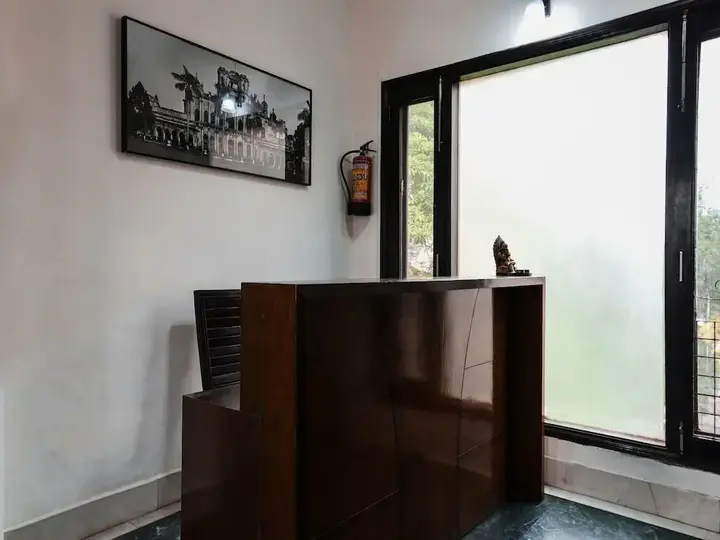 Нью-Дели: Treebo Connaught Mews