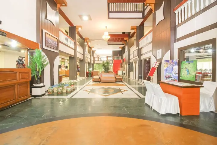 Наинитал: Dynasty Resort