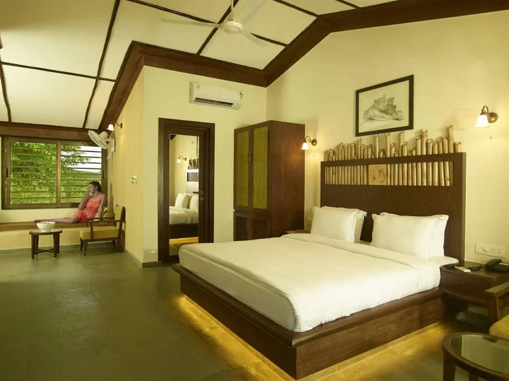 Сандхбеда: Asiatic Lion Lodge