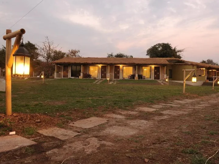 Сандхбеда: Asiatic Lion Lodge