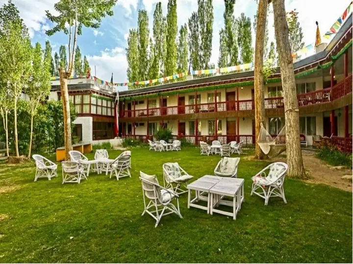 Лех: Hotel Shambhala