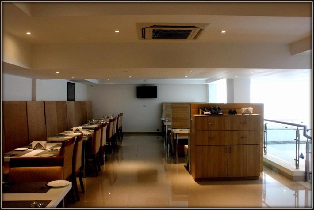 Бангалор: The Cunningham Hotel Bangalore