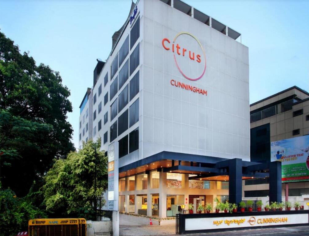 Бангалор: The Cunningham Hotel Bangalore