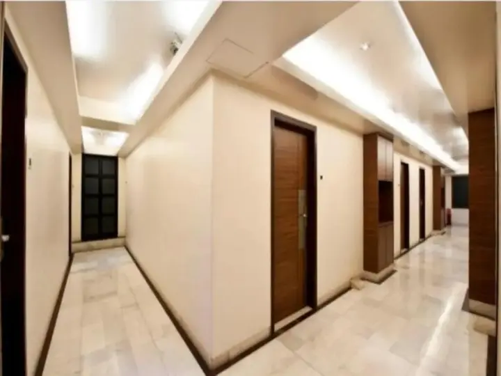 Мумбаи: Rajhans Hotel