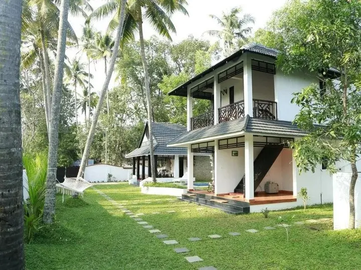 Cherthala: Mayas Beach House - Boutique Serviced Villa